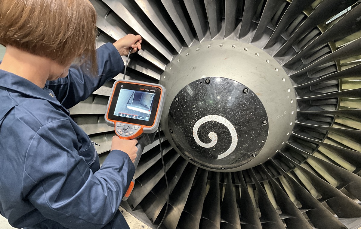 AI工業(yè)內窺鏡在航空發(fā)動機檢測中的應用